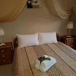Georgia Old Town بيت ضيافة