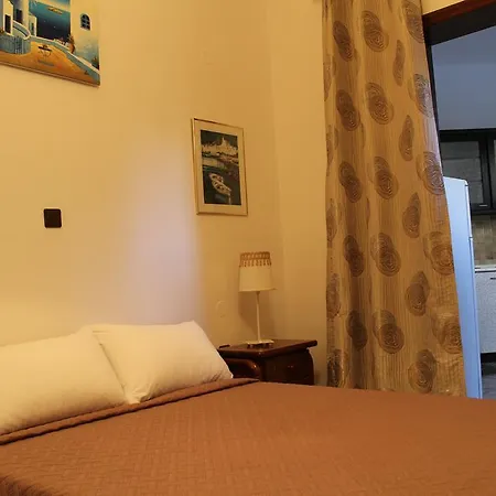 Guest house Georgia Old Town Rhodes City